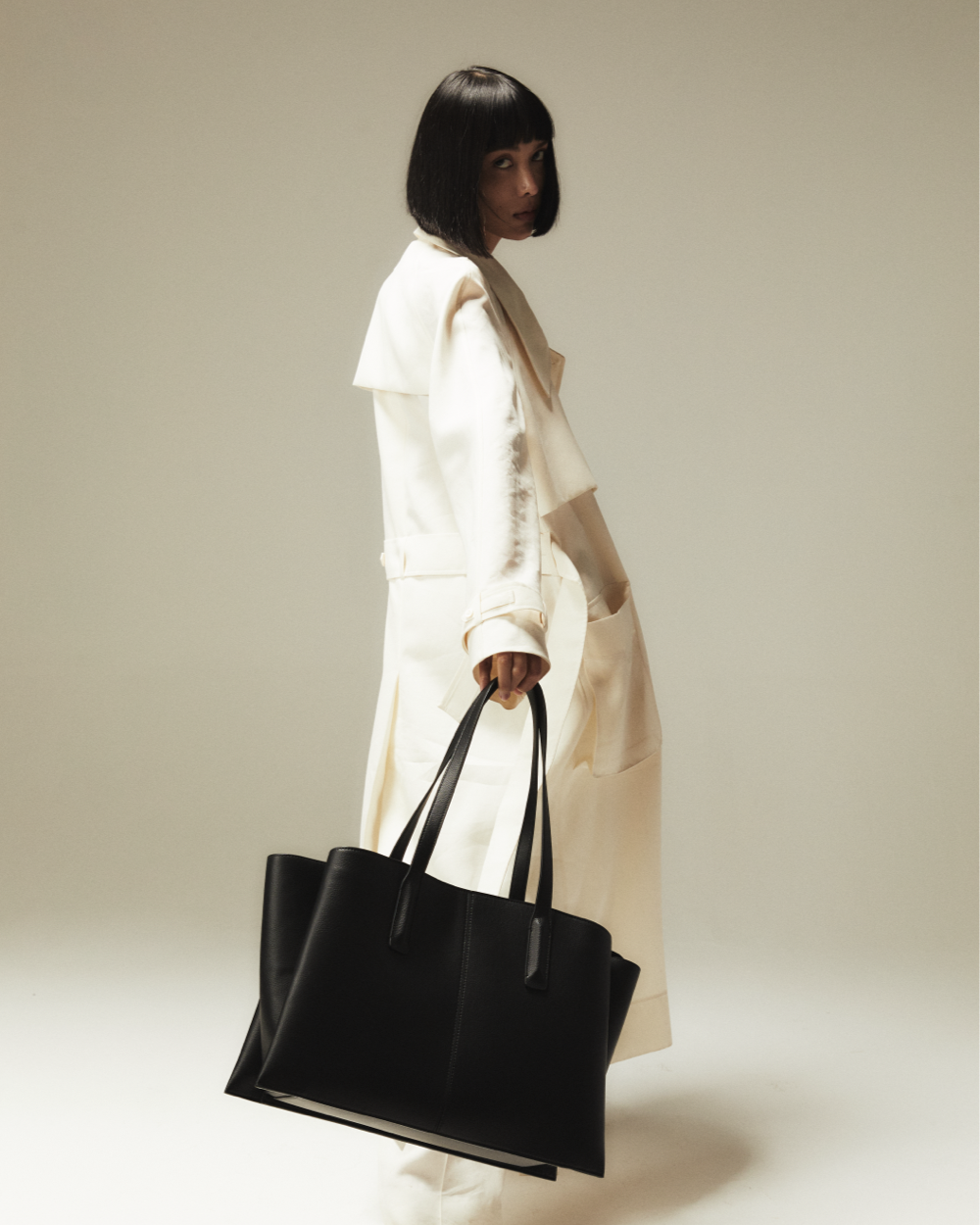 The Essential Tote - Black